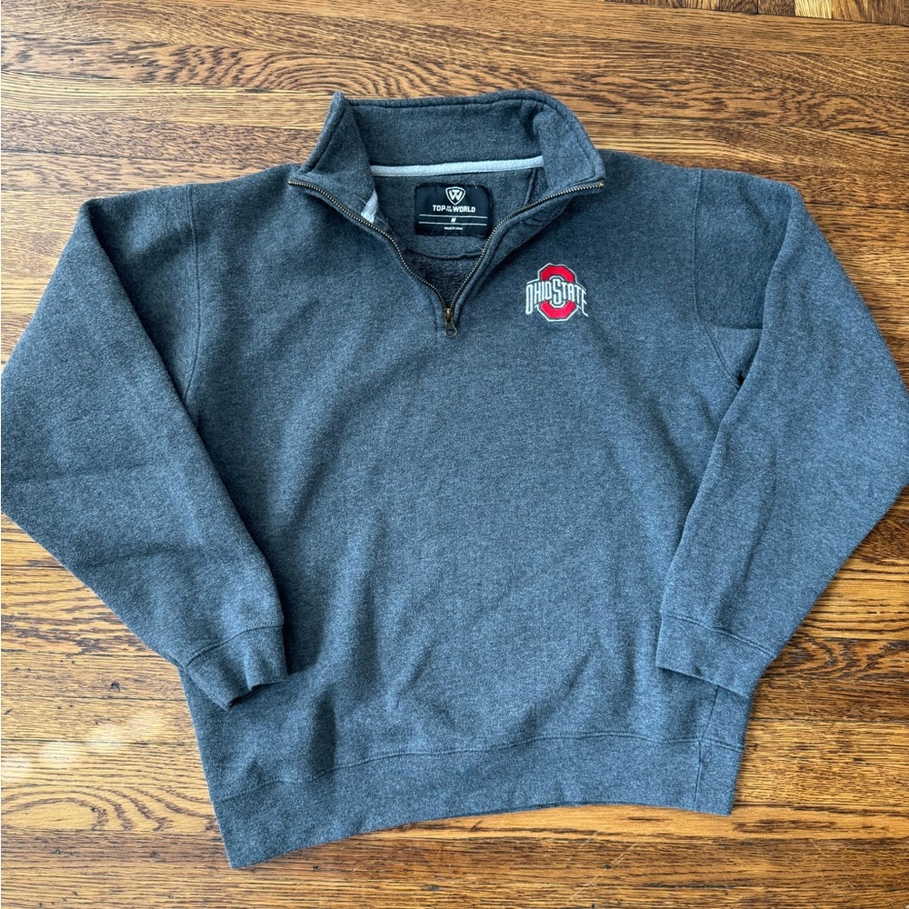 #530 VINTAGE (TOP OF THE WORLD) Gray OHIO STATE BUCKEYES quarter zip pullover.